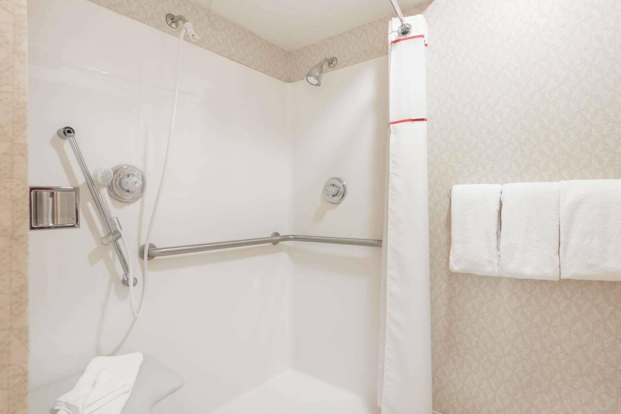 Value Suites Extended Stay - St Louis 메릴랜드하이츠 외부 사진